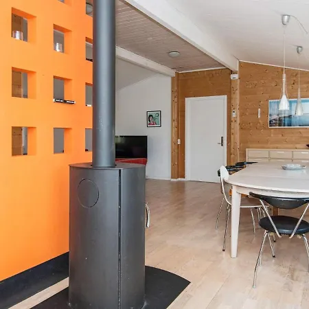 Five-bedroom Holiday In Harboore 1 Harboør